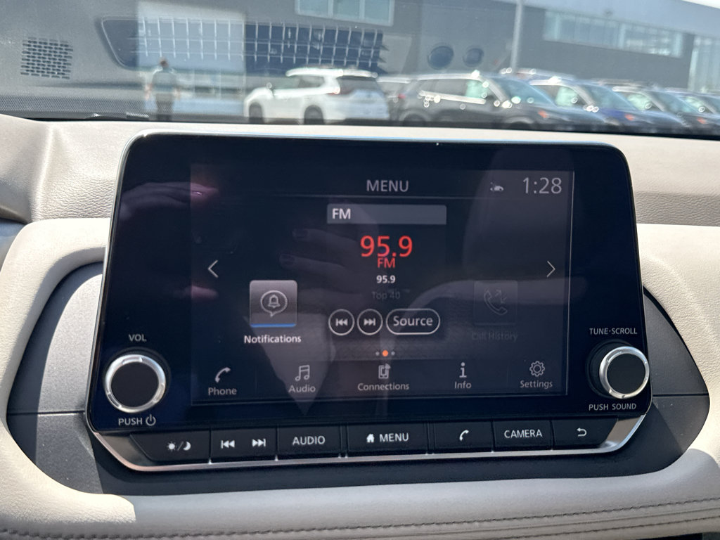 New 2026 Nissan Rogue Dark Armor AWD/4WD image 18