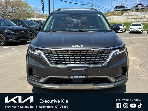 Certified 2023 Kia Carnival SX Prestige FWD image 6