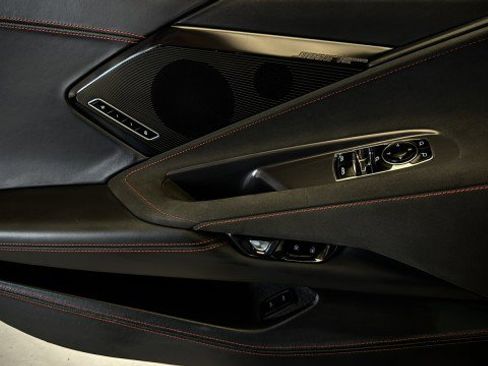 Used 2024 Chevrolet Corvette Stingray Premium Cpe w/ Z51 Performance Package image 15