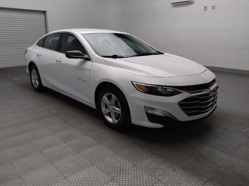 Used 2022 Chevrolet Malibu LS FWD image 13