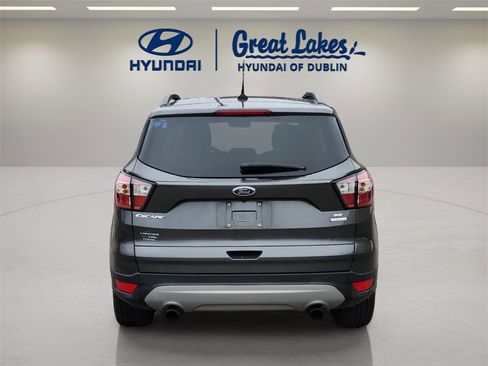 Used 2018 Ford Escape SE w/ SE Sync 3 Package image 4