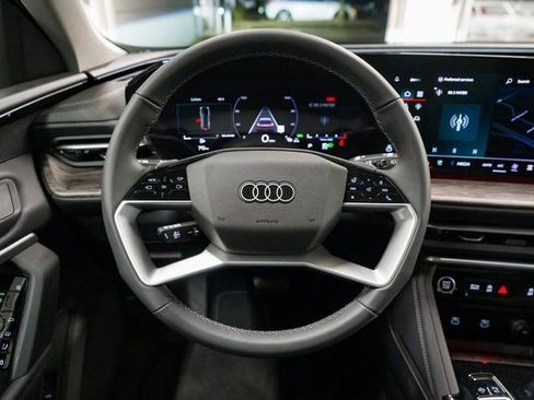 Used 2025 Audi Q5 Premium Plus image 14