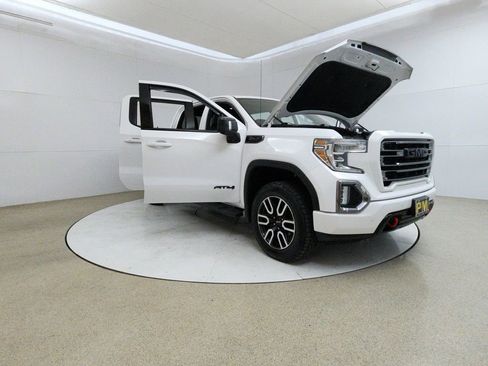 Used 2019 GMC Sierra 1500 AT4 w/ AT4 Premium Package AWD/4WD image 9