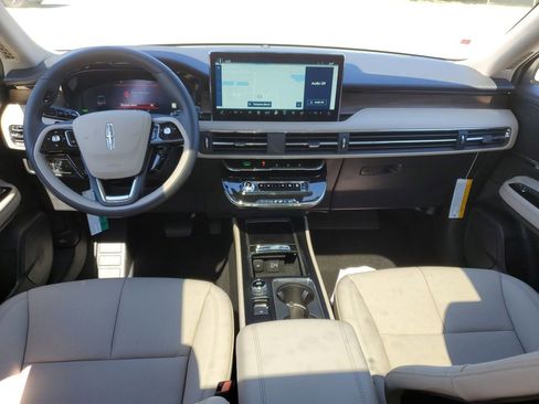New 2026 Lincoln Corsair Grand Touring AWD/4WD image 14