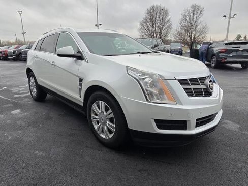 Used 2012 Cadillac SRX Luxury image 2