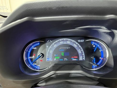Certified 2025 Toyota RAV4 LE AWD/4WD image 26
