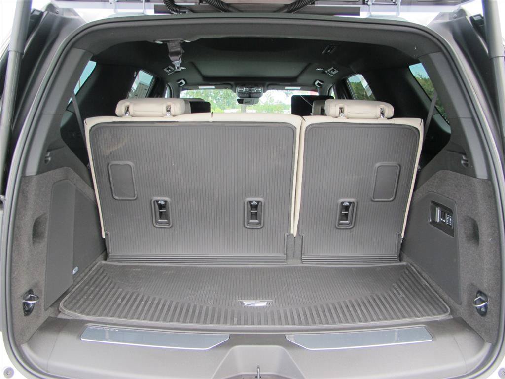 New 2026 Cadillac Escalade Sport w/ Touring Package AWD/4WD image 25