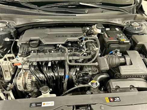 Used 2023 Hyundai Elantra SEL w/ Convenience Package image 24