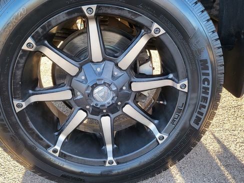 Used 2014 GMC Sierra 1500 SLE w/ SLE Value Package image 12