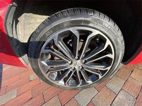 Used 2015 Toyota Corolla S image 15