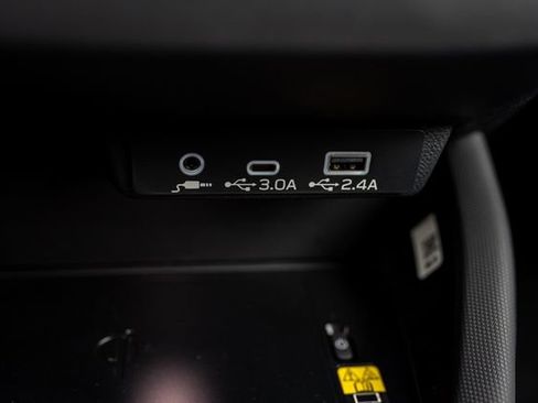 Used 2026 Subaru Forester Premium AWD/4WD image 24