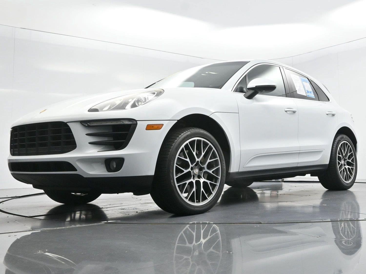 Used 2016 Porsche Macan S AWD/4WD image 52
