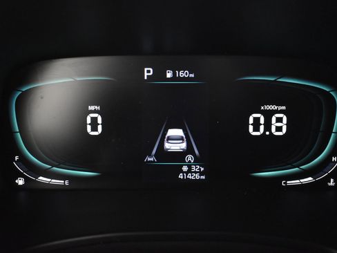 Used 2023 Kia Soul LX w/ LX Technology Package image 30