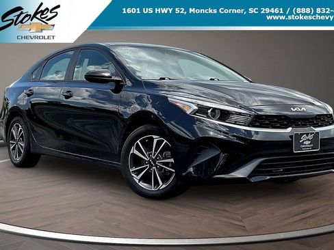 Used 2024 Kia Forte LXS FWD image 1