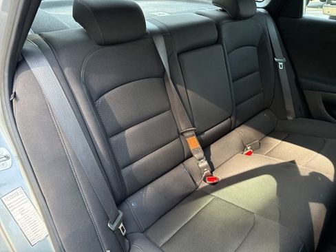 Used 2024 Chevrolet Malibu LT FWD image 25