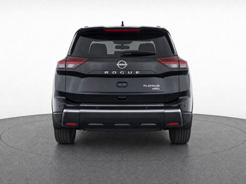 Used 2024 Nissan Rogue Platinum AWD/4WD image 7