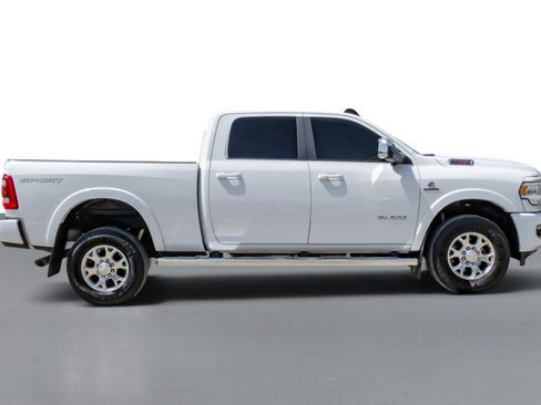 Used 2021 RAM 2500 Laramie AWD/4WD image 5