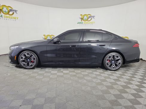 Used 2024 BMW i5 eDrive40i w/ M Sport Package RWD image 5