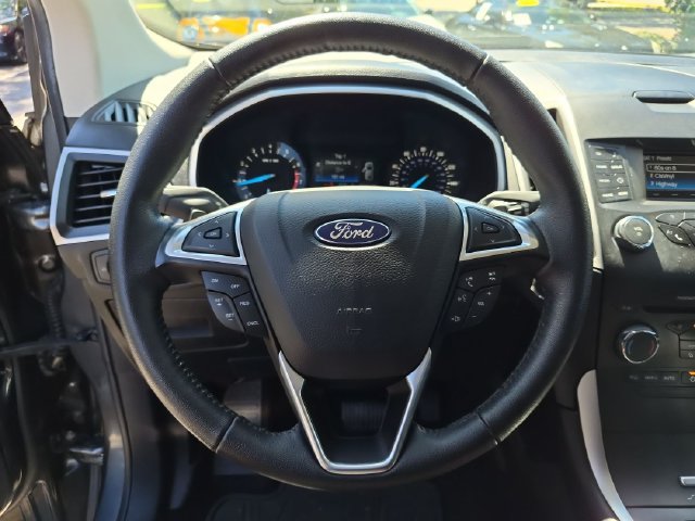 Used 2016 Ford Edge SEL AWD/4WD image 12