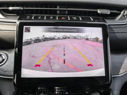 New 2025 Jeep Grand Cherokee L Limited image 17