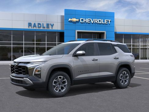 New 2026 Chevrolet Equinox ACTIV FWD image 2