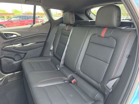 New 2026 Chevrolet Trax RS w/ Sunroof Package FWD image 18