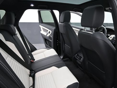 New 2025 Land Rover Discovery Sport Dynamic SE AWD/4WD image 14