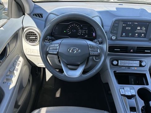 Used 2021 Hyundai Kona Limited image 13