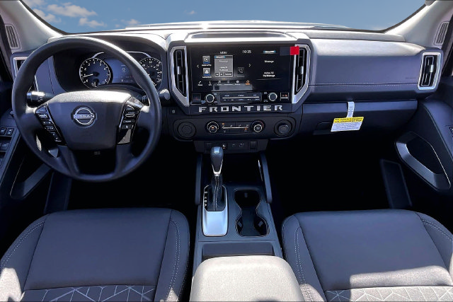 New 2027 Nissan Frontier SV RWD image 5