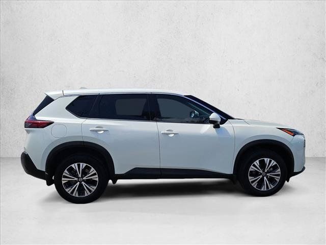 Used 2021 Nissan Rogue SV FWD image 4