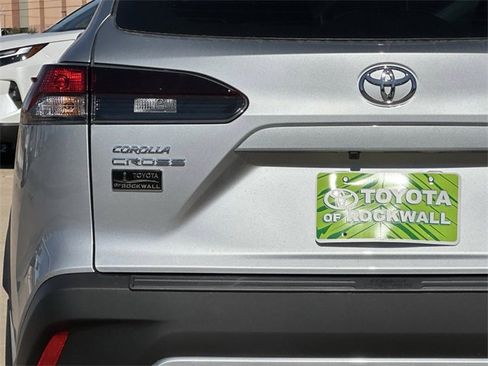 New 2026 Toyota Corolla Cross L image 5