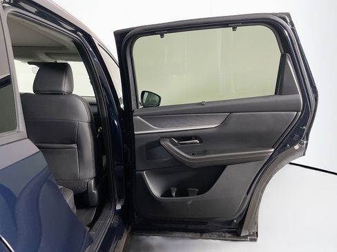 Used 2024 MAZDA CX-90 Plug-In Hybrid w/ Premium Pkg image 33