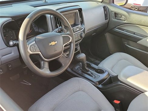 Used 2020 Chevrolet Colorado W/T w/ WT Convenience Package image 7