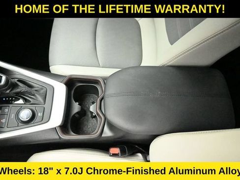 Used 2021 Toyota RAV4 Limited AWD/4WD image 29