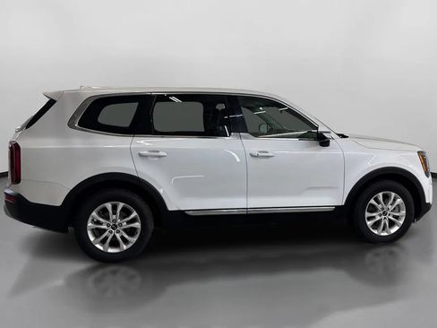 Used 2020 Kia Telluride LX FWD image 11