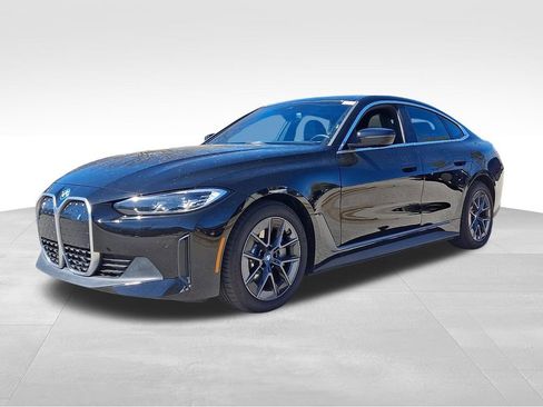 Used 2023 BMW i4 eDrive40 w/ Premium Package RWD image 3