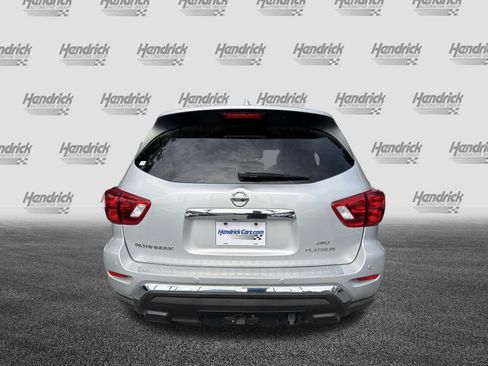 Used 2020 Nissan Pathfinder Platinum w/ Cargo Package AWD/4WD image 8