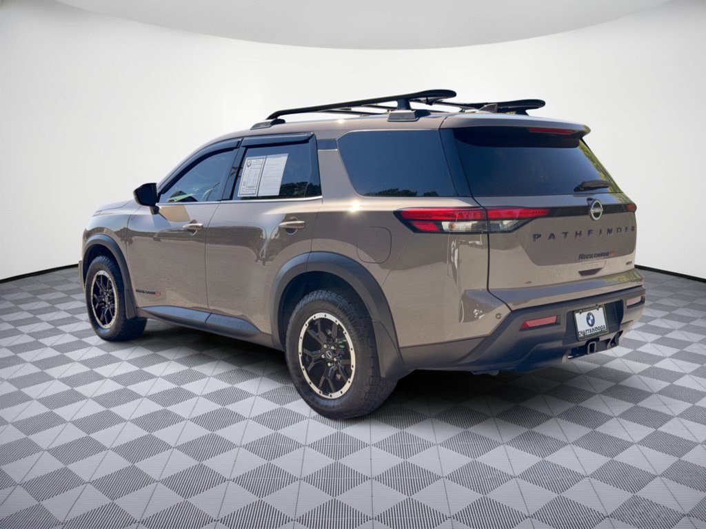 Used 2024 Nissan Pathfinder Rock Creek AWD/4WD image 3