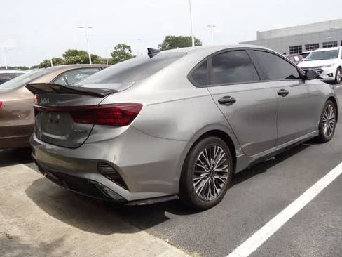 Used 2024 Kia Forte GT-Line w/ GT-Line Premium Package FWD image 6