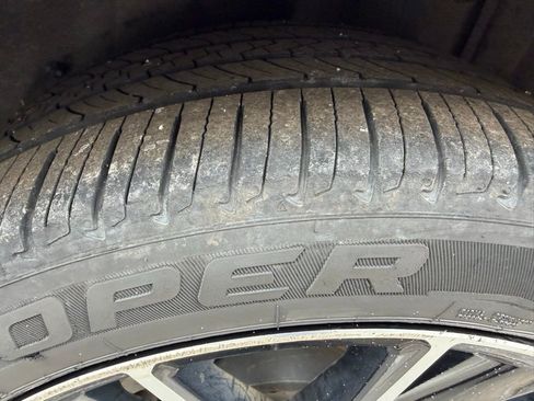 Used 2023 Toyota Camry SE w/ Convenience Package image 6