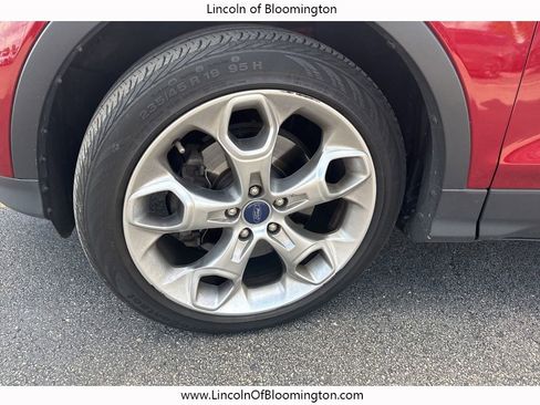 Used 2013 Ford Escape Titanium image 31