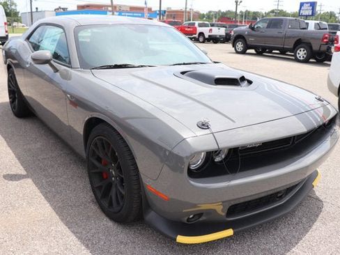 New 2023 Dodge Challenger R/T Scat Pack w/ Plus Package image 3