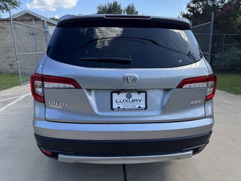 Used 2019 Honda Pilot EX image 8