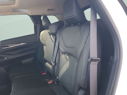 Used 2023 INFINITI QX60 Sensory w/ Cargo Package image 20