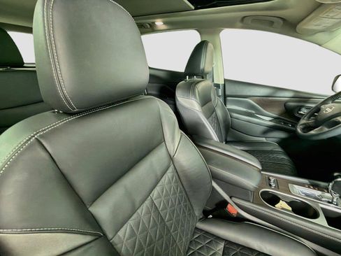 Used 2020 Nissan Murano Platinum w/ Cargo Package FWD image 26