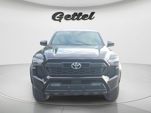 Used 2024 Toyota Tacoma TRD Off-Road AWD/4WD image 2
