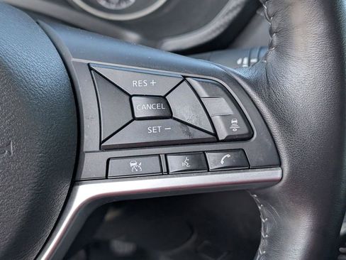 Used 2020 Nissan Sentra SV image 19