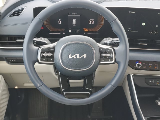 Certified 2026 Kia Carnival EX FWD image 13