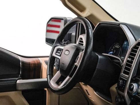 Used 2016 Ford F150 Lariat w/ Equipment Group 502A Luxury image 16