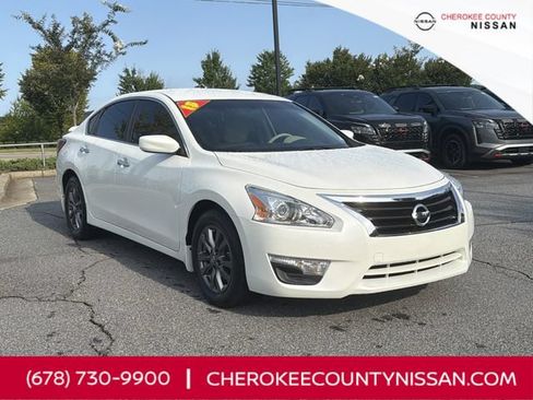 Used 2015 Nissan Altima 2.5 S w/ Special Edition Package FWD image 1